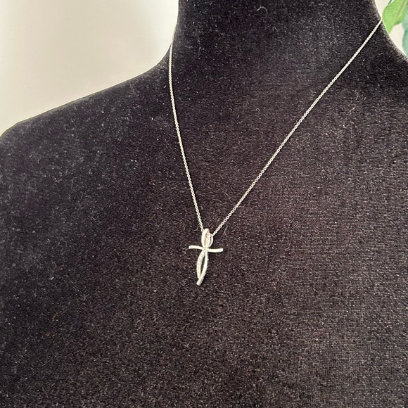Solid .925 Sterling Silver Cross and Necklace with Genuine Diamond Chip - Picture 3 of 7